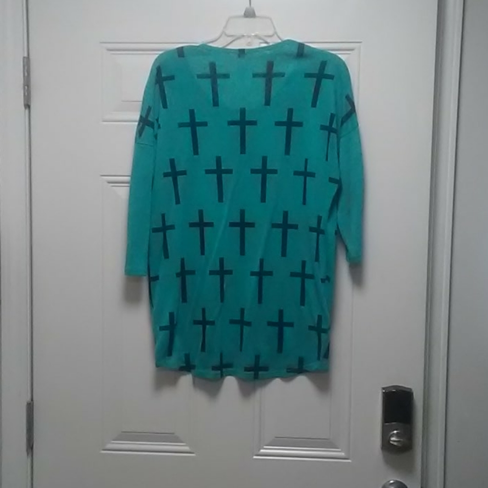 Shirt - Picture 2 of 3